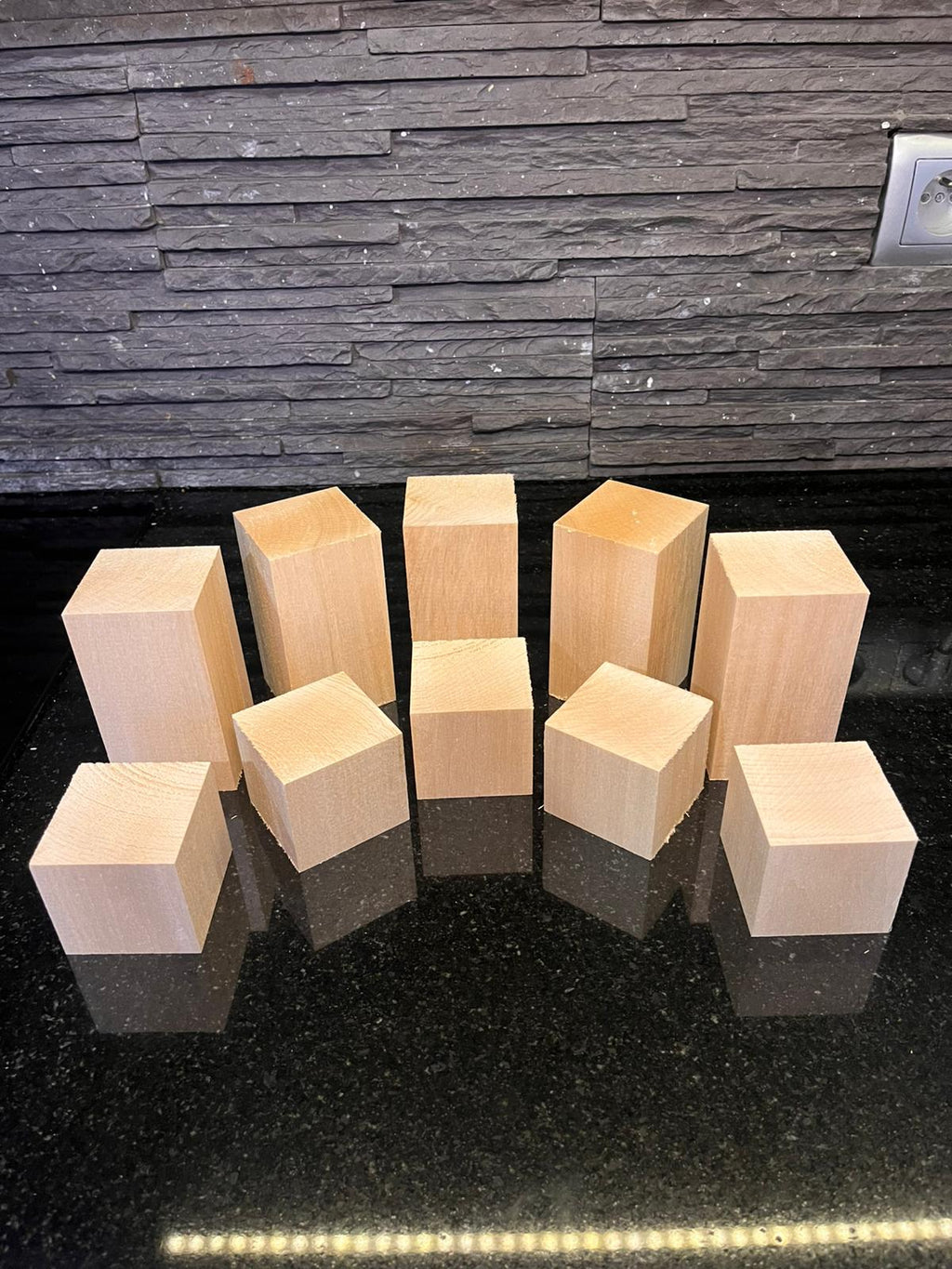 Drewno lipowe, klocki do rzeźbienia, woblery "Duży standard"  10szt